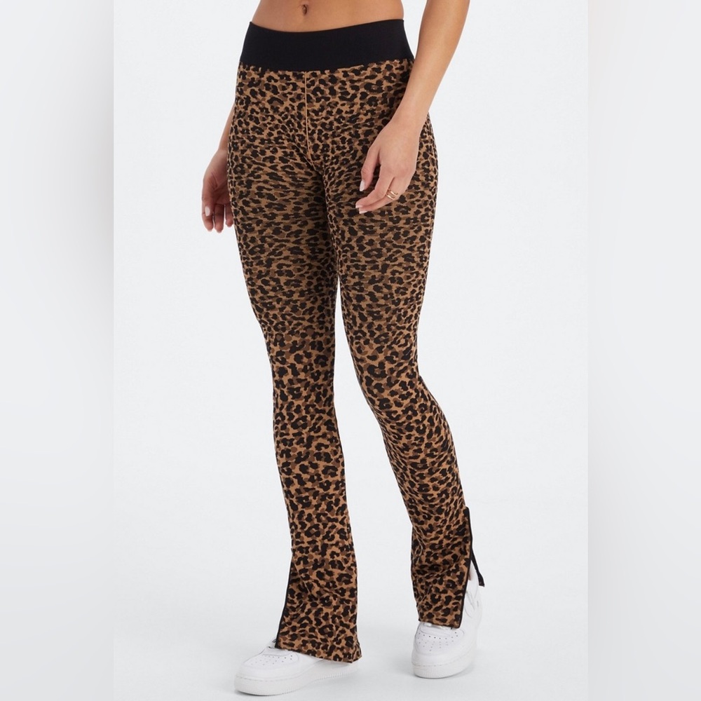 Fabletics - Seamless High-Wasted Pant